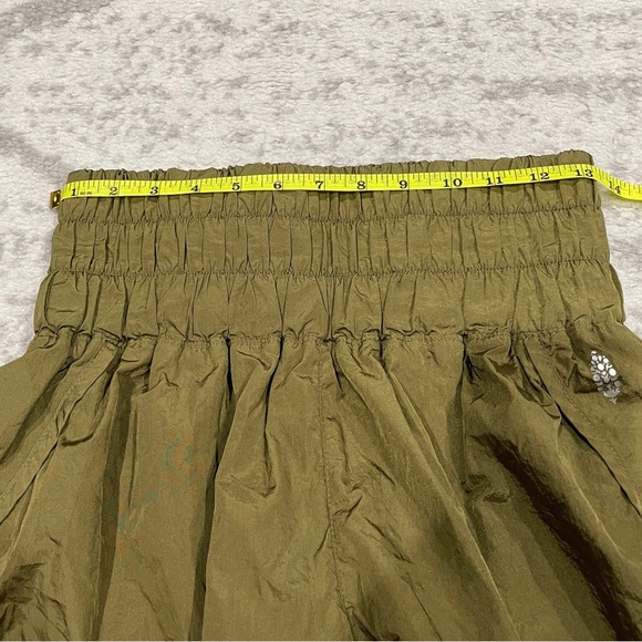 ✨3/$35 ✨ Free People Movement Green The Way Home Army Shorts - Picture 13 of 15